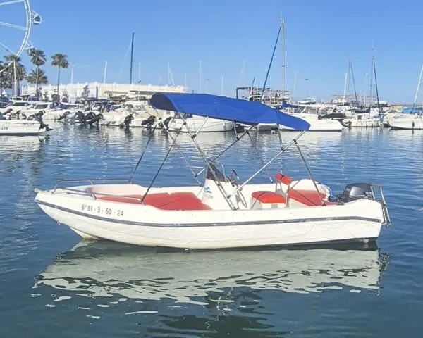 Offre ! 4 heures de 09h00 à 13h00 – Bateau Voraz 475